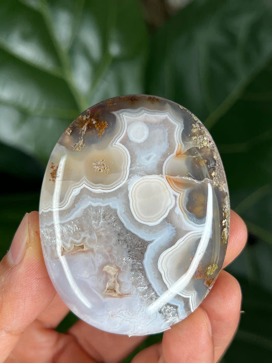 Scenic Moss Agate Palmstone