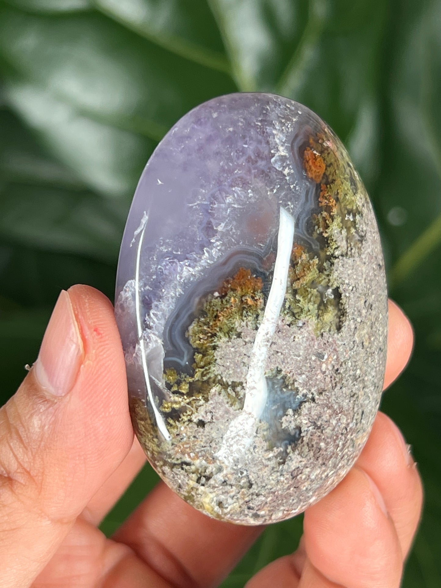 Scenic Moss Agate Palmstone