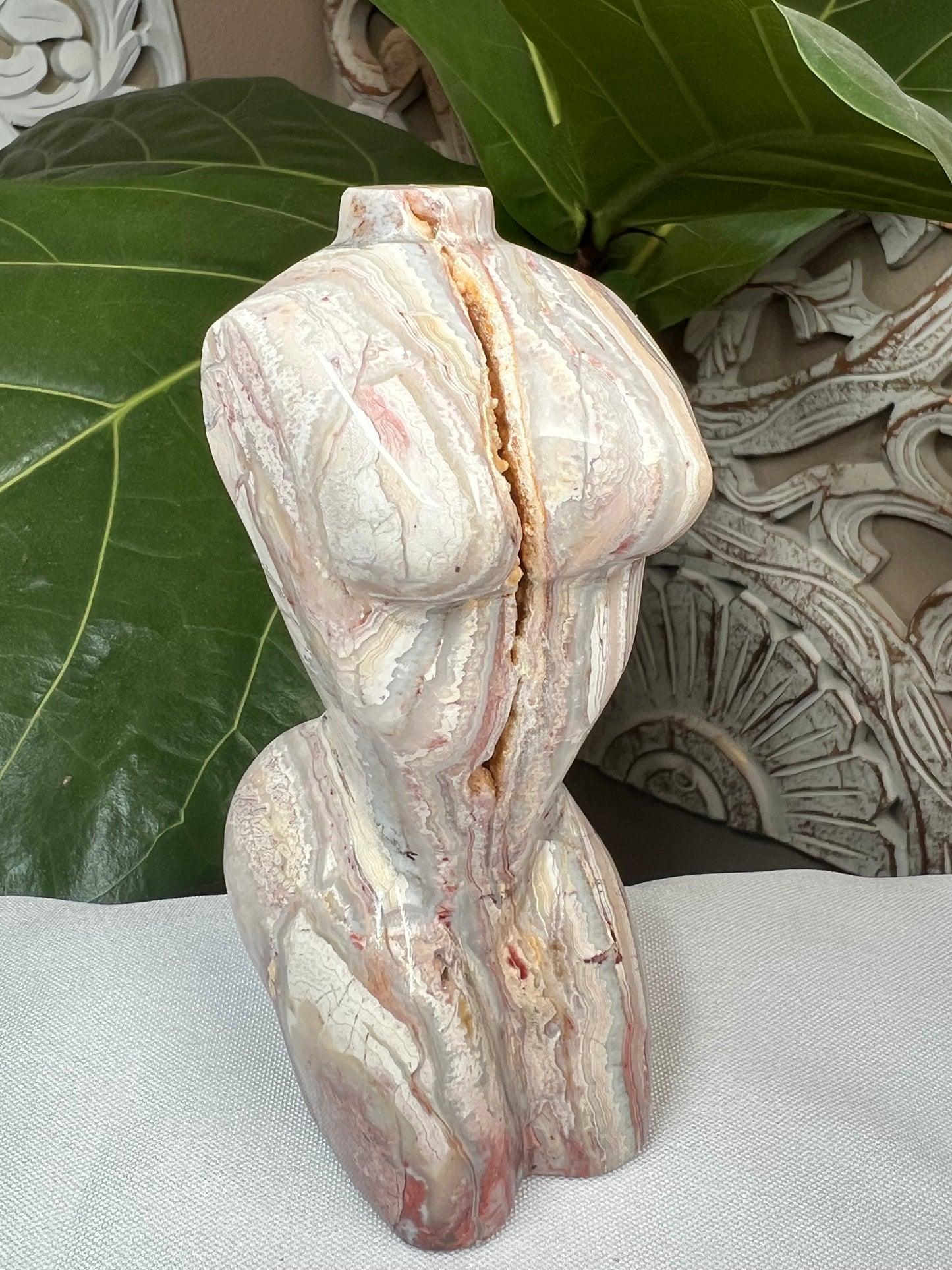 Crazy Lace Agate Goddess Body