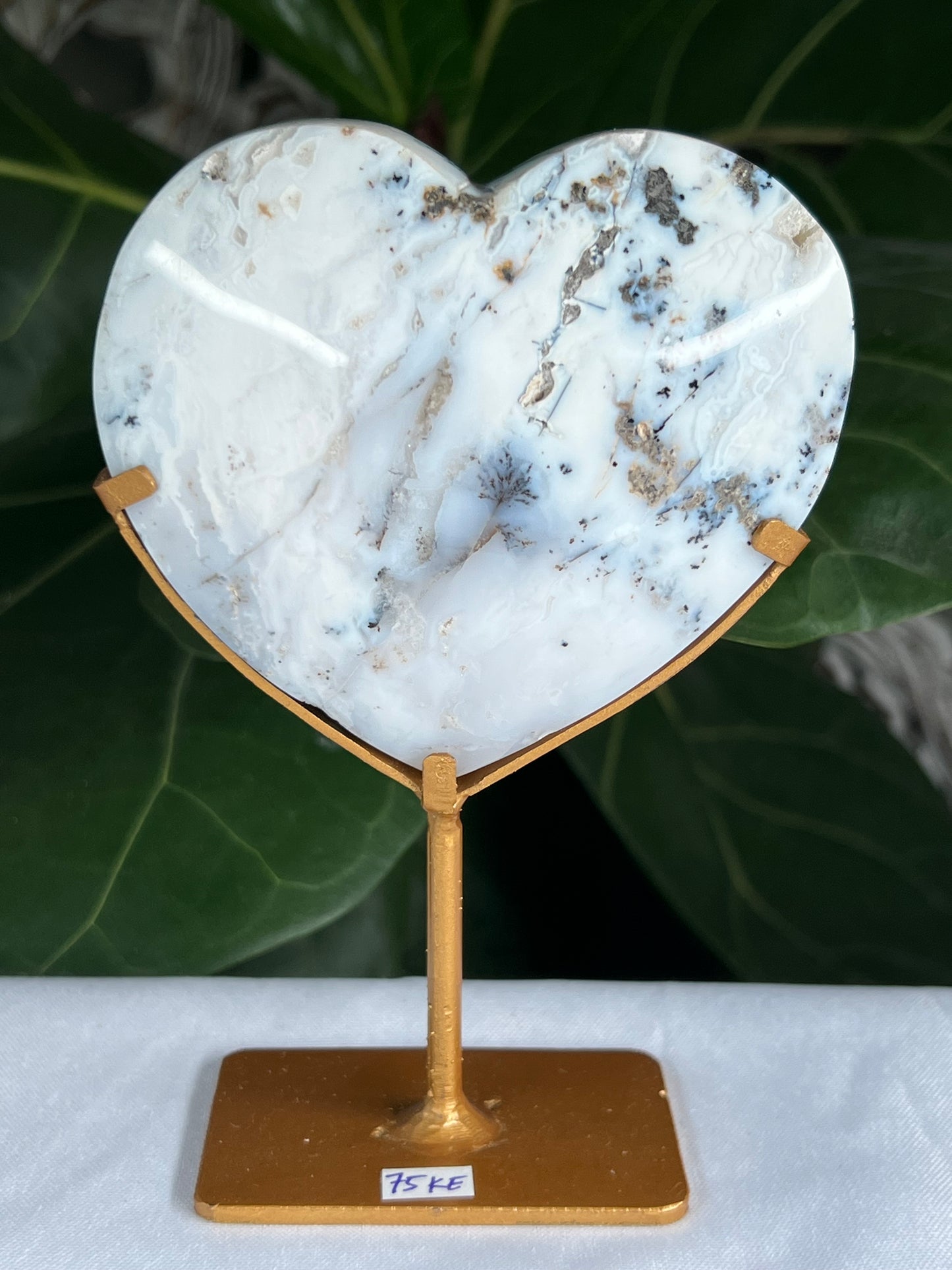 Dendritic Agate Heart