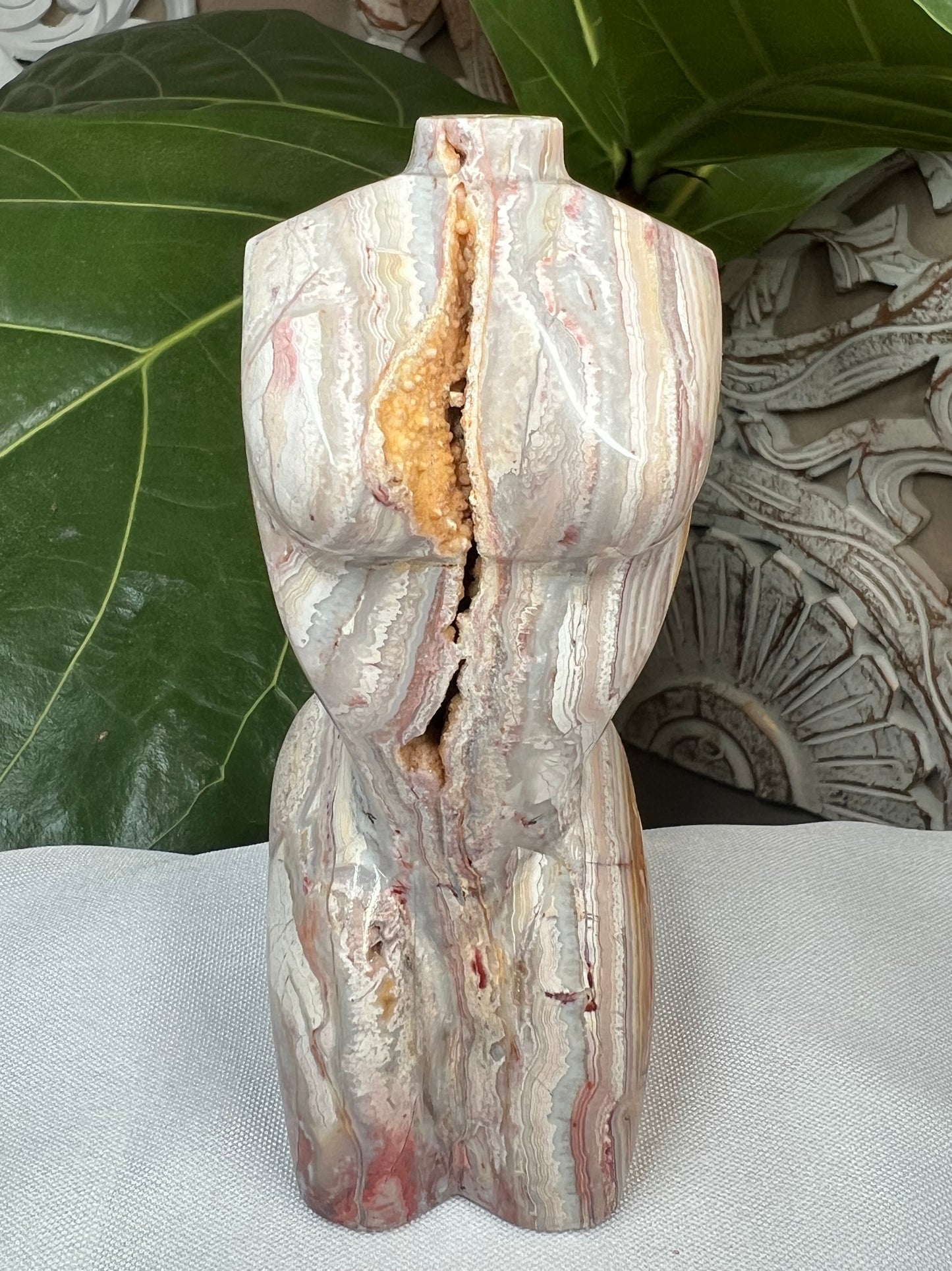 Crazy Lace Agate Goddess Body