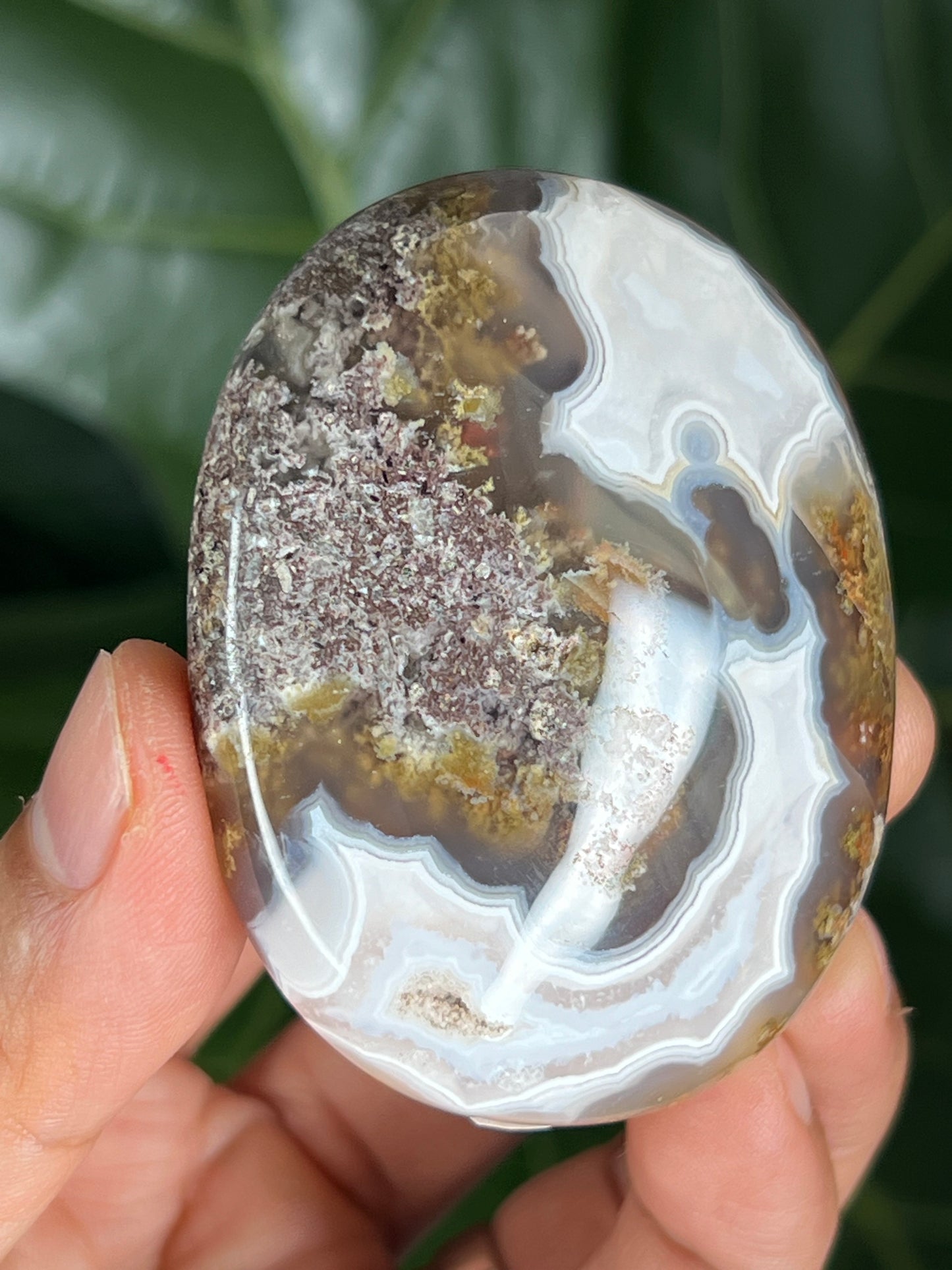 Scenic Moss Agate Palmstone