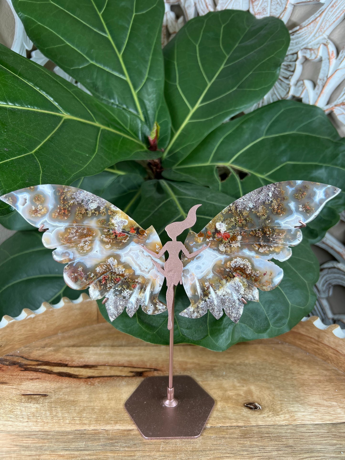 Scenic moss agate wings