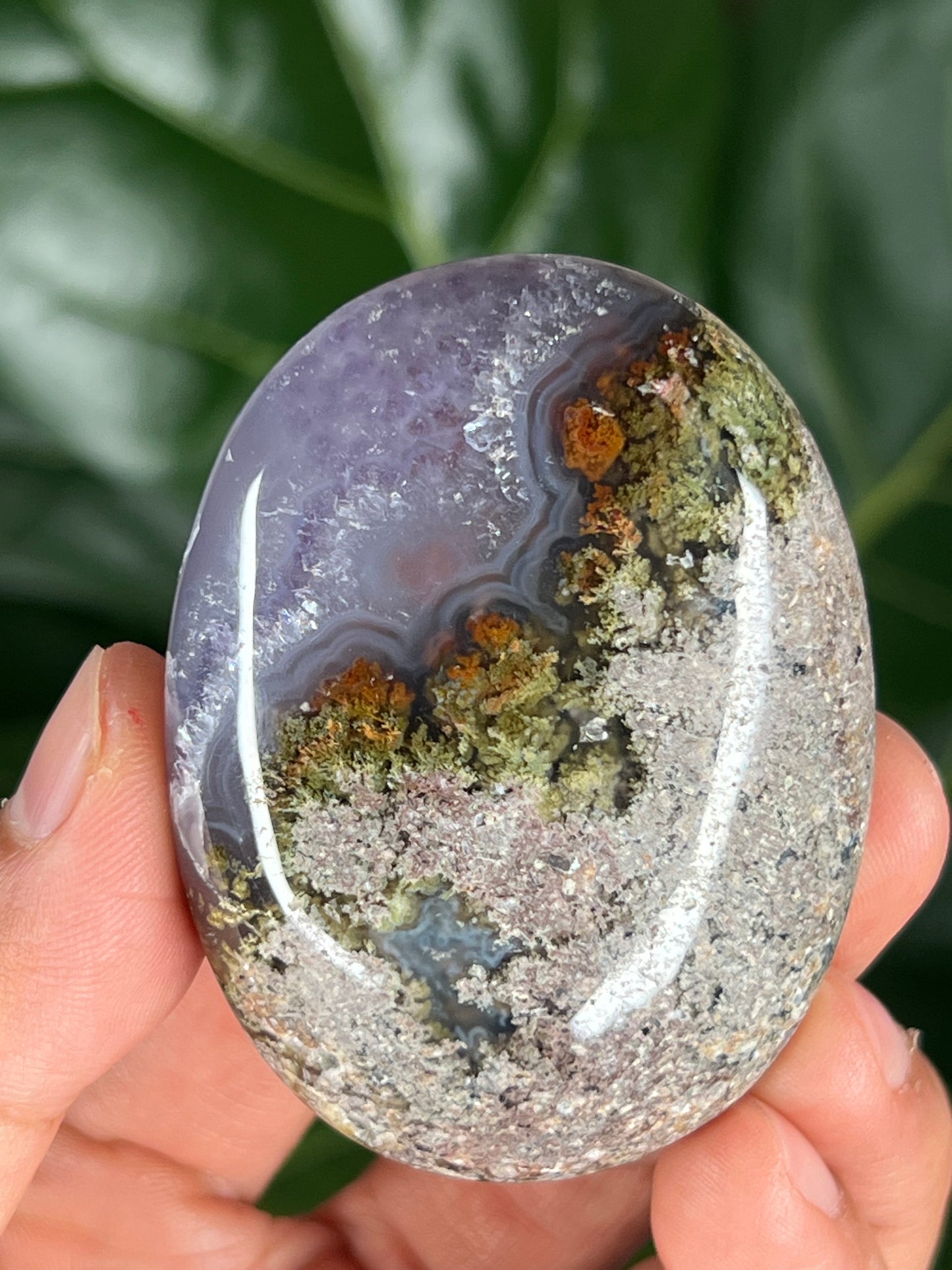 Scenic Moss Agate Palmstone