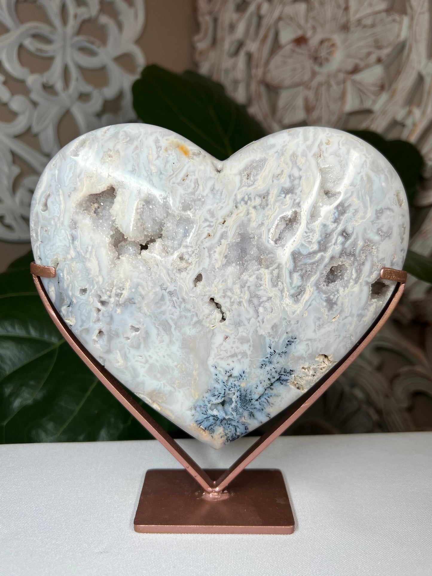 Dendritic Agate Heart