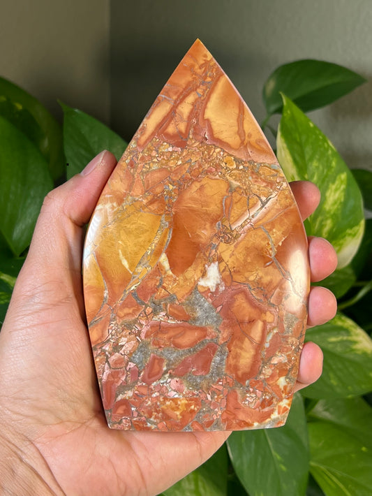 Maligano Jasper Large Flame Wayang