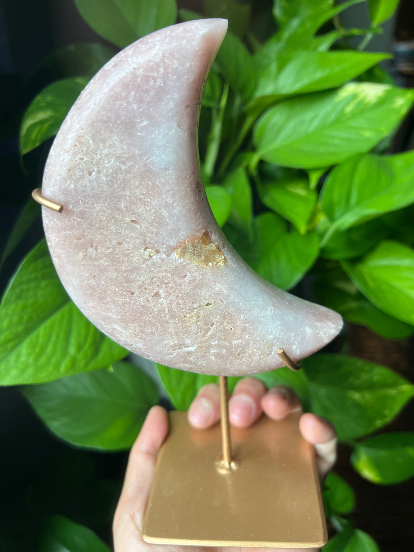 Pink Amethyst Crescent Moon 🌙